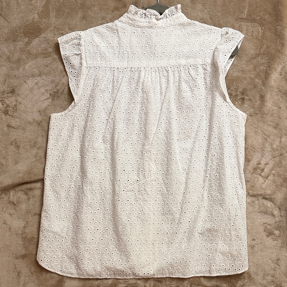 Brooks Brothers White Eyelet Ruffle Mock-Neck Camisole - Picture 5 of 8